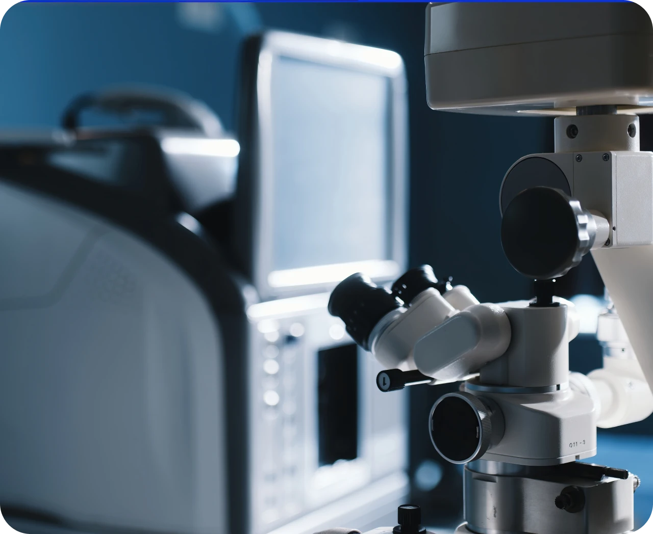 Laboratory microscope and equipment